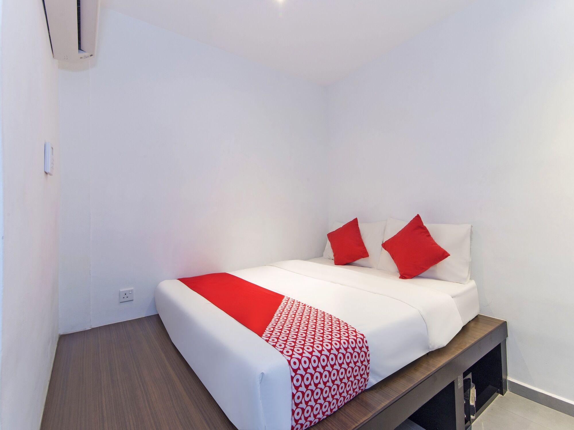 Mutiara Suites Jakarta Exterior foto